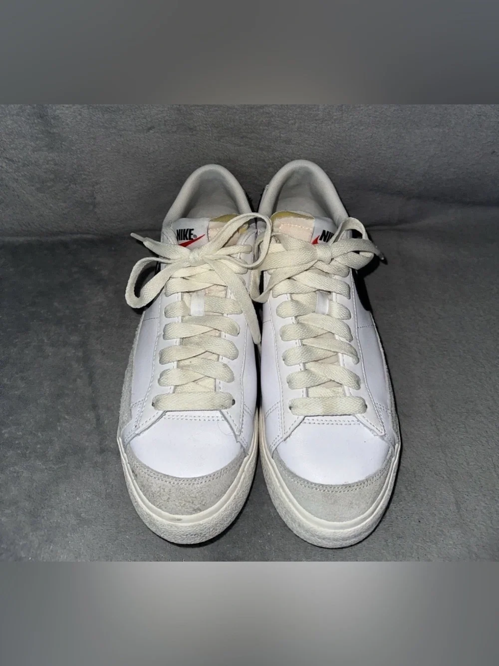 Women’s Nike Blazer Low Platform Athletic Shoes DJ0292 101 - Size 7.5